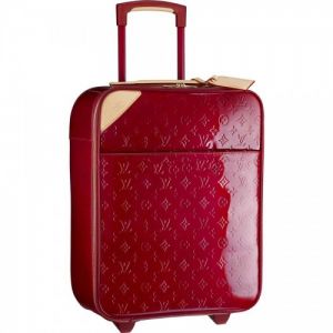 Louis-Vuitton-Monogram-Vernis-Pegase-50-Red-pomme damour.jpg